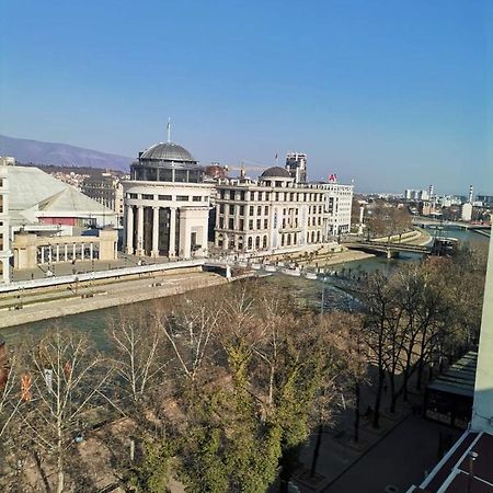 Calla 5 Apartment - Main Square, In The City Shopping Center - Parking Slot With Security And Video Camera Скопье Экстерьер фото